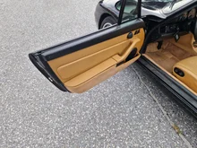 Porsche 911 Carrera Cabrio (993) in schwarz - normal