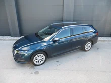 Škoda Octavia Combi 4x4 Style TDI DSG in Lava-Blau Metallic