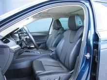 Škoda Octavia Combi 4x4 Style TDI DSG in Lava-Blau Metallic