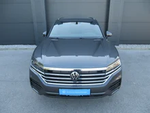 VW Touareg TDI 4MOTION in Siliziumgrau Metallic