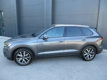 VW Touareg TDI 4MOTION in Siliziumgrau Metallic