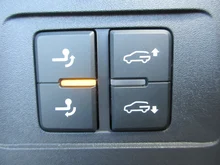 VW Touareg TDI 4MOTION in Siliziumgrau Metallic