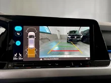 VW Golf Variant Life TDI in Deep Black Perleffekt