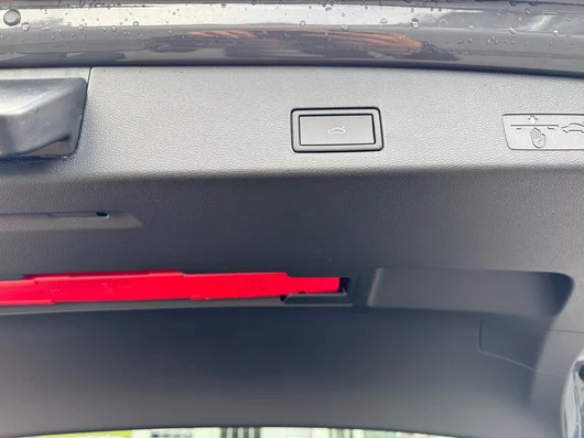 Bild eines Golf Variant Business mHeV DSG