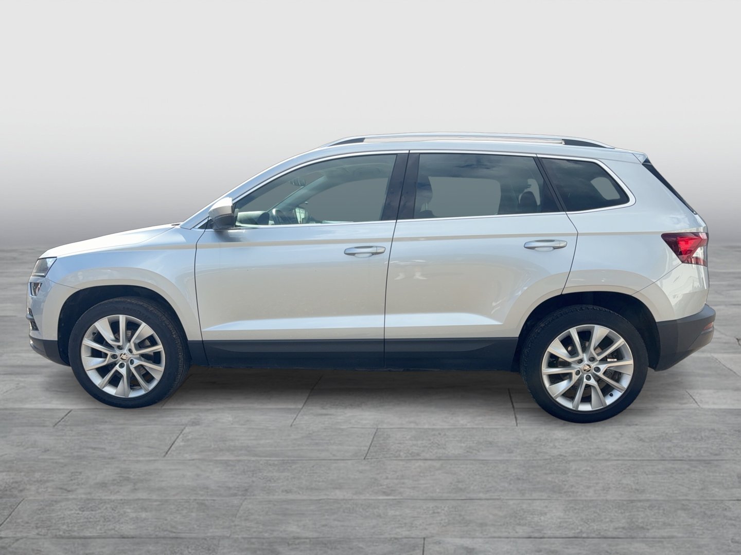 Škoda KAROQ Style TSI DSG ACT | Bild 2 von 17