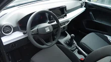 SEAT Arona Reference Edition 1.0 TSI in Candy-Weiß