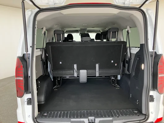 Bild eines VW Transporter Kombi LR TDI