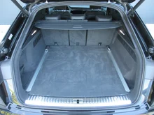 Audi Q8 e-hybrid quattro 290 kW in 0E Mythosschwarz Metallic