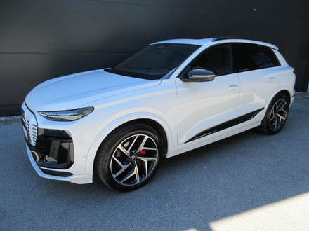 Audi Q6 e-tron quattro