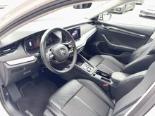 Škoda Octavia Combi 4x4 Style TDI DSG in Candy-Weiss