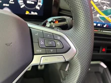 VW T-Roc R-Line eTSI DSG in 0Q Pure White