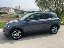 Thumbnail-Foto von Fahrzeug