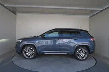 Jeep Compass 1.3 Multiair S T4 FWD 6DDCT in Blau