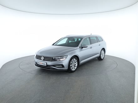 VW Passat Variant Elegance TDI DSG