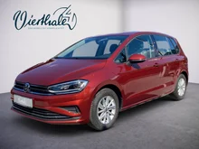 VW Golf Sportsvan Comfortline TSI in Cranberry Red Metallic
