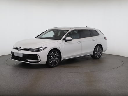 VW Passat Variant Sport eHybrid 150kW