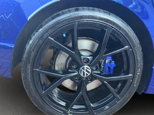 VW Golf R TSI 4MOTION DSG in Lapiz Blue Metallic