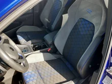 VW Golf R TSI 4MOTION DSG in Lapiz Blue Metallic