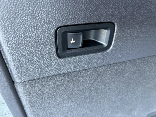 Bild eines VW Multivan Business ÜH TDI