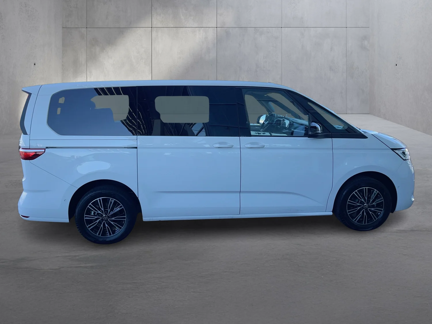 Bild eines VW Multivan Business ÜH TDI