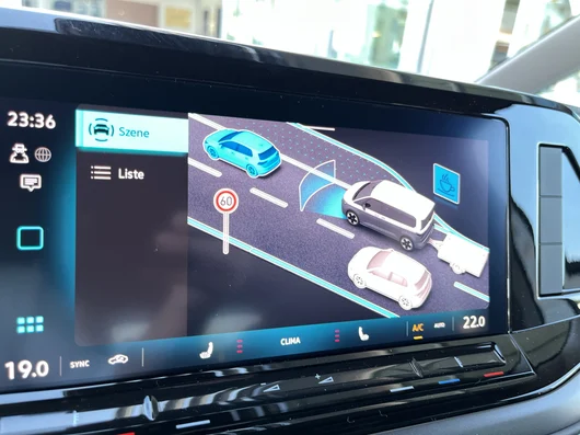 Bild eines VW Multivan Business ÜH TDI