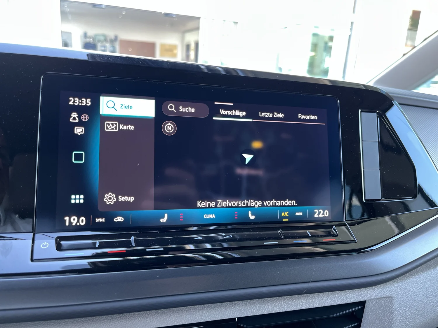 Bild eines VW Multivan Business ÜH TDI