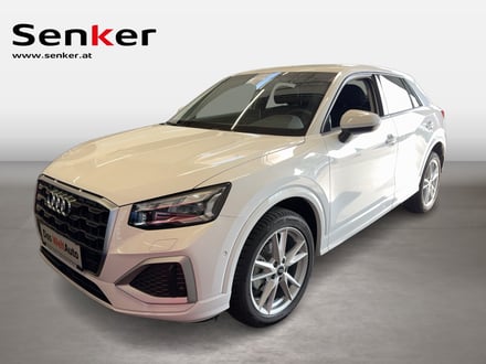Audi Q2 35 TFSI admired