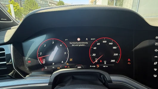 Bild eines Touareg R-Line TDI 4M. Final Edition