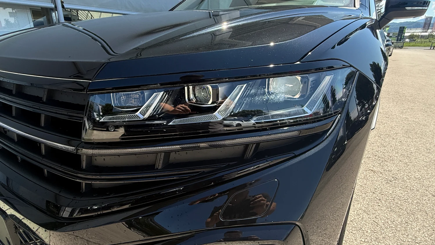 Bild eines Touareg R-Line TDI 4M. Final Edition