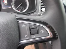 Škoda Karoq Style TSI DSG ACT in Stahl-Grau
