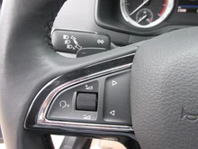 Škoda Karoq Style TSI DSG ACT in Stahl-Grau