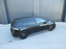 VW Golf GTI DSG in Grenadillschwarz Metallic