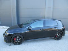 VW Golf GTI DSG in Grenadillschwarz Metallic