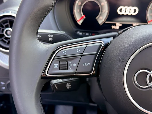 Bild eines Audi Q2 30 TFSI admired