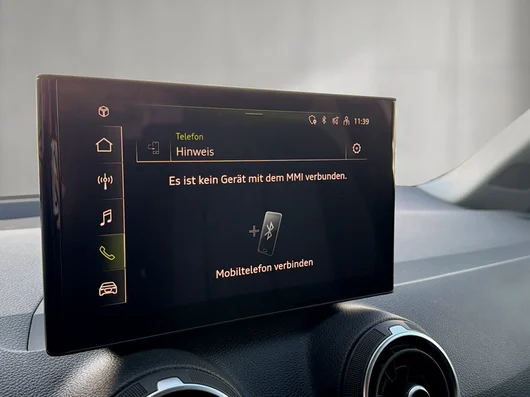 Bild eines Audi Q2 30 TFSI admired