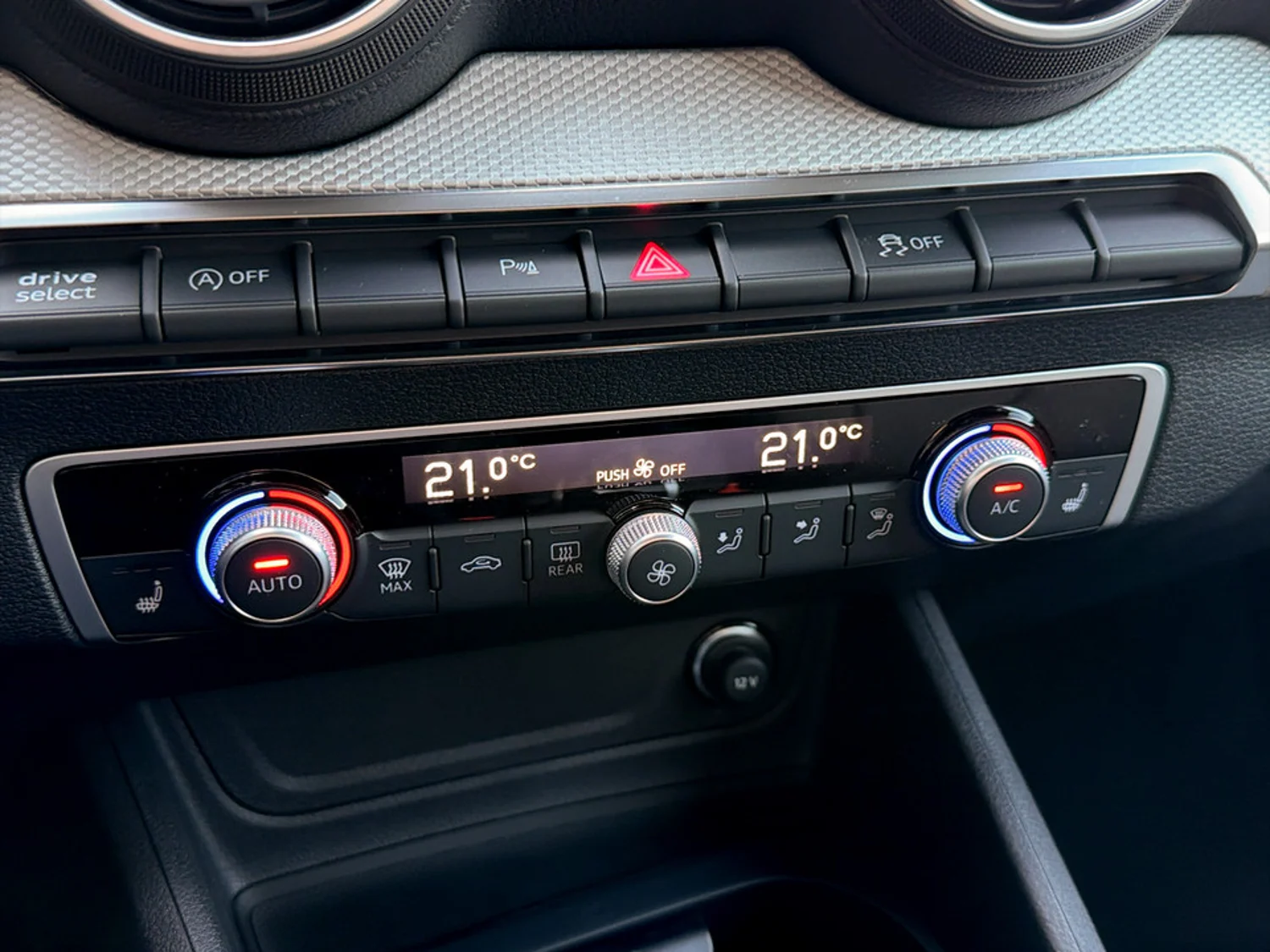 Bild eines Audi Q2 30 TFSI admired