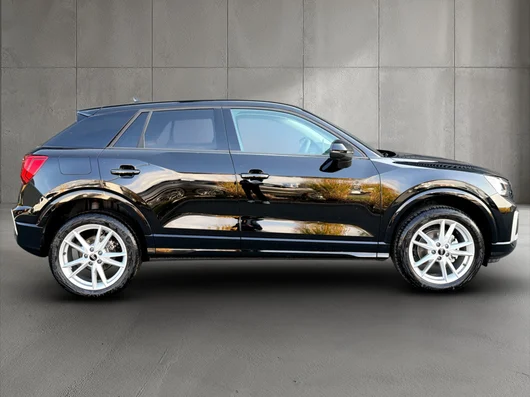 Bild eines Audi Q2 30 TFSI admired