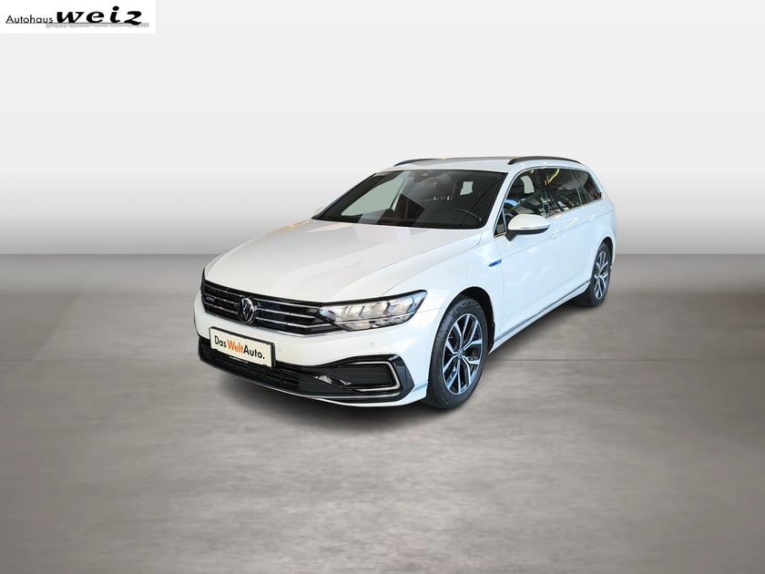 VW Passat Variant GTE