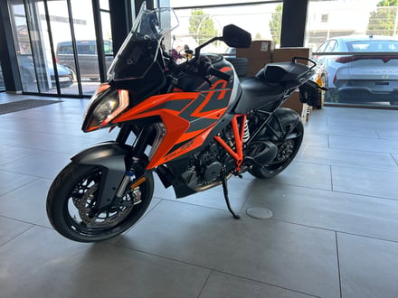KTM 1290 Super Duke R 1290 Super Duke R