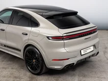 Porsche Cayenne S E-Hybrid Coupé in KREIDE