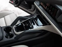 Porsche Cayenne S E-Hybrid Coupé in KREIDE