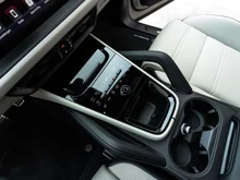 Porsche Cayenne S E-Hybrid Coupé in KREIDE