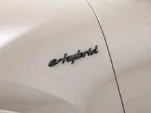 Porsche Cayenne S E-Hybrid Coupé in KREIDE