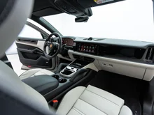 Porsche Cayenne S E-Hybrid Coupé in KREIDE