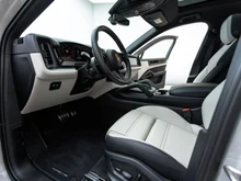 Porsche Cayenne S E-Hybrid Coupé in KREIDE