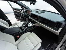 Porsche Cayenne S E-Hybrid Coupé in KREIDE