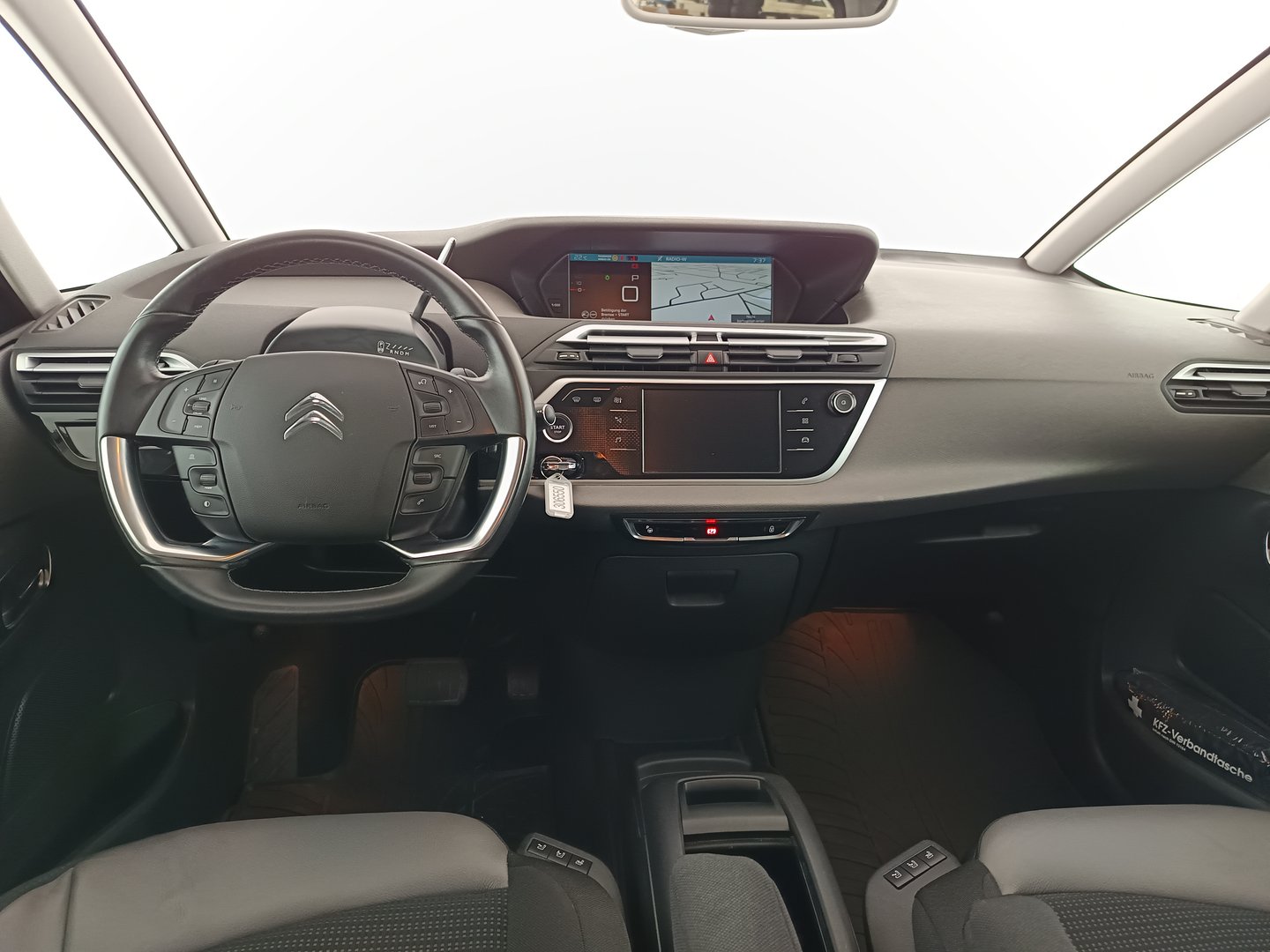 Citroën C4 Picasso PureTech 130 S&S EAT6 Shine | Bild 14 von 31