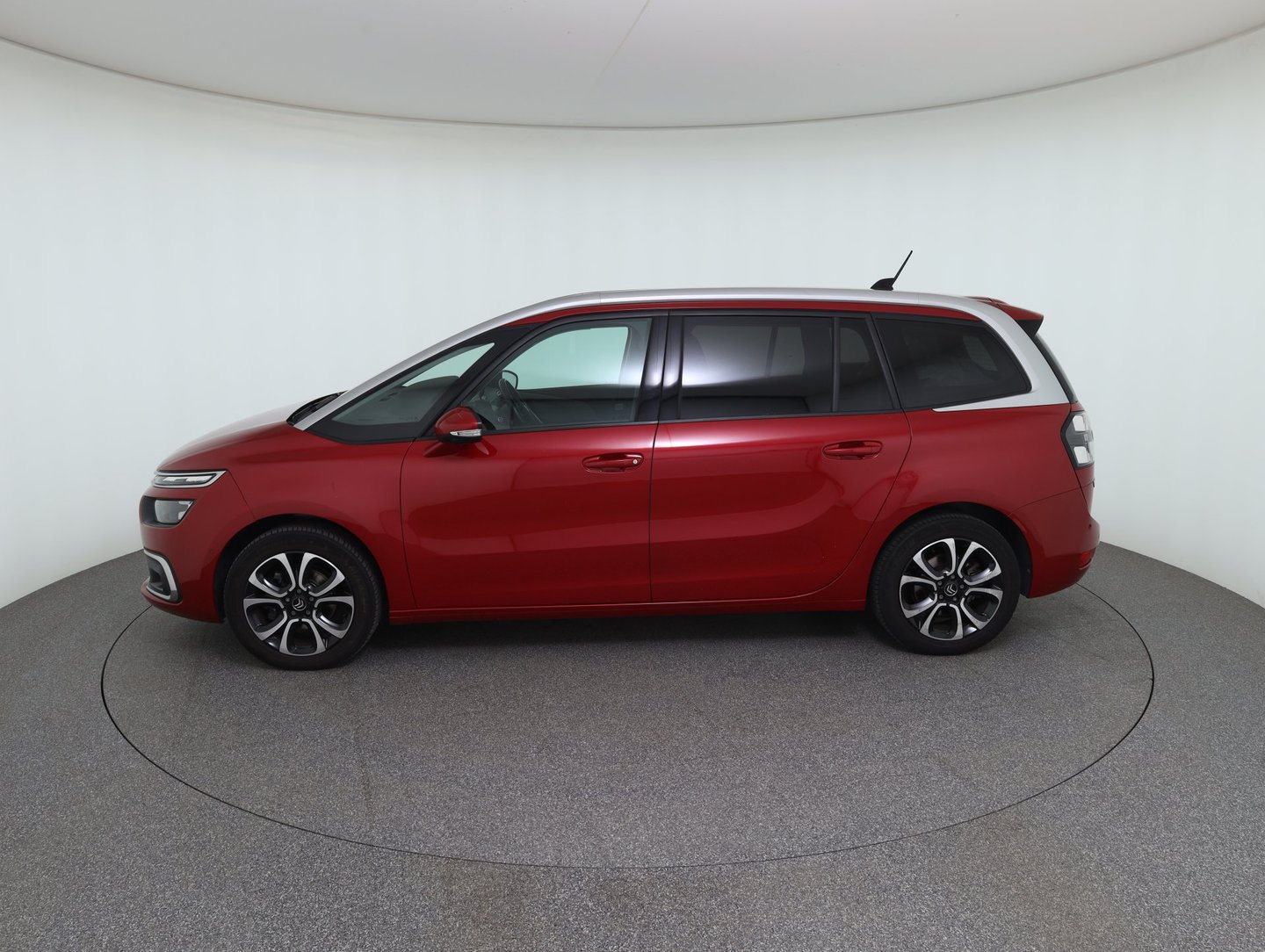 Citroën C4 Picasso PureTech 130 S&S EAT6 Shine | Bild 8 von 31