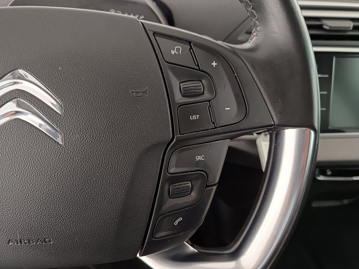 Citroën C4 Picasso PureTech 130 S&S EAT6 Shine | Bild 17 von 31
