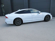 Thumbnail-Foto von Fahrzeug